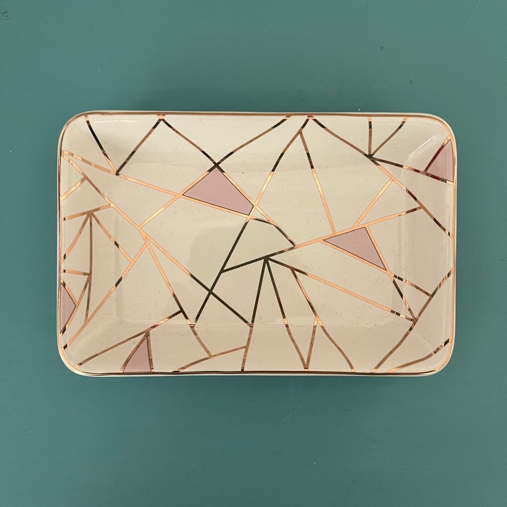 jewelry plate